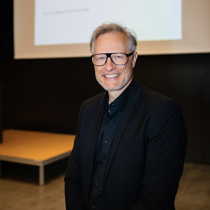 Portrait Prof. Dr. Stephan Gerhard Huber
