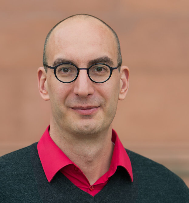 Porträt Prof. Dr. Holger Hopp mazem Mannheimer Zentrum für Empirische Mehrsprachigkeitsforschung