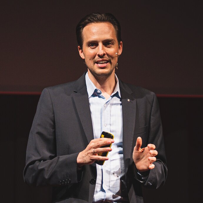 Portrait Prof. Dr. Johannes Siebert