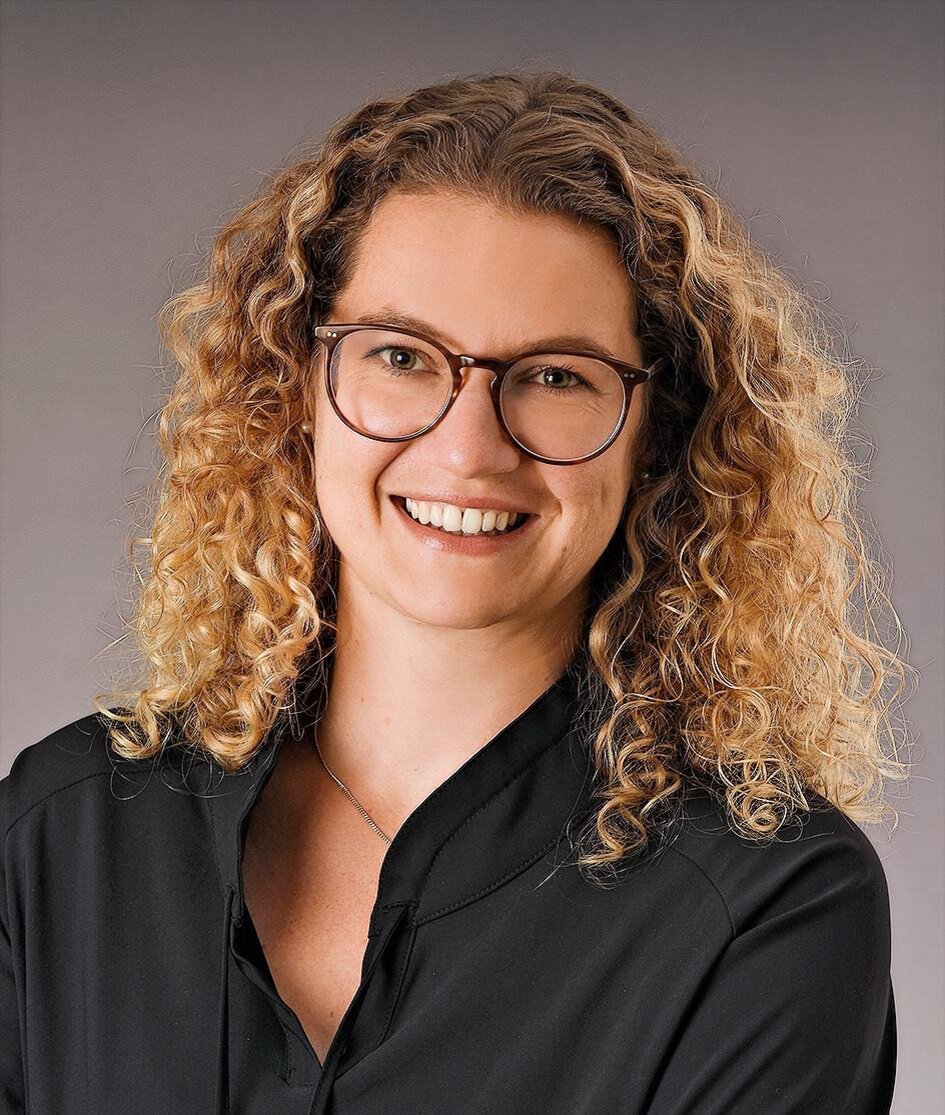 Dr. Franziska Locher