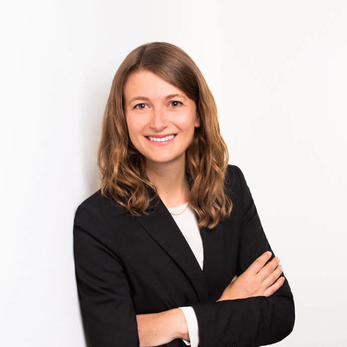 Portrait Dr. Babette Bühler