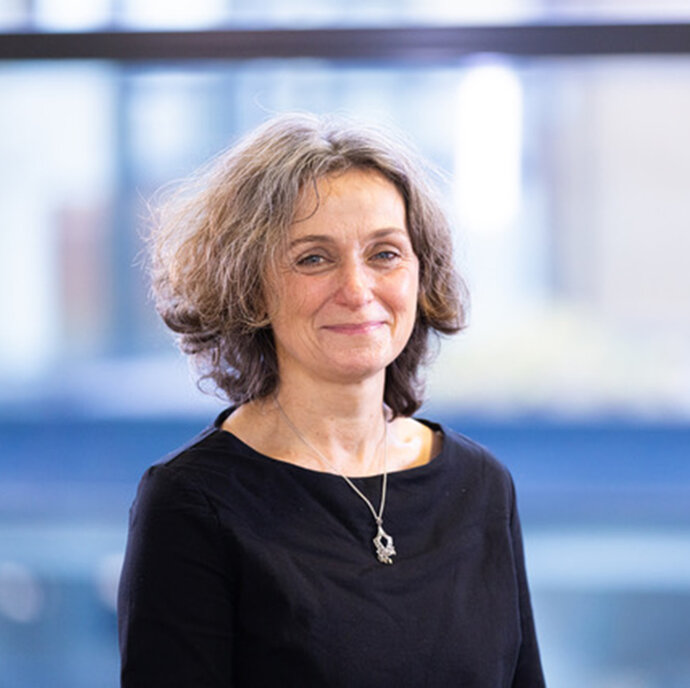 Portrait Prof. Dr. Friederike Kern