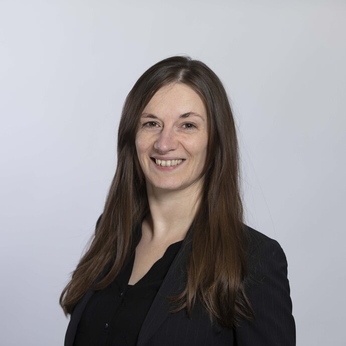 Portrait Dr. Ramona Lorenz