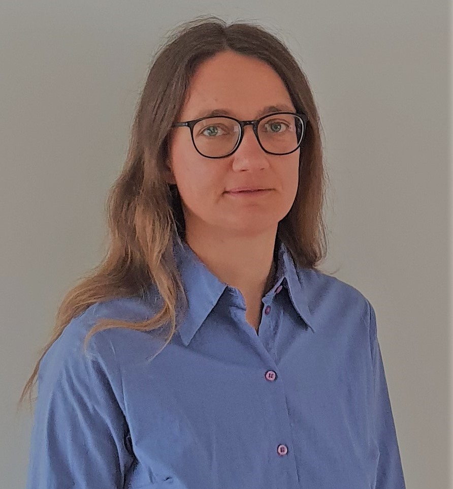 Porträt Dr. Alexandra Dehmel